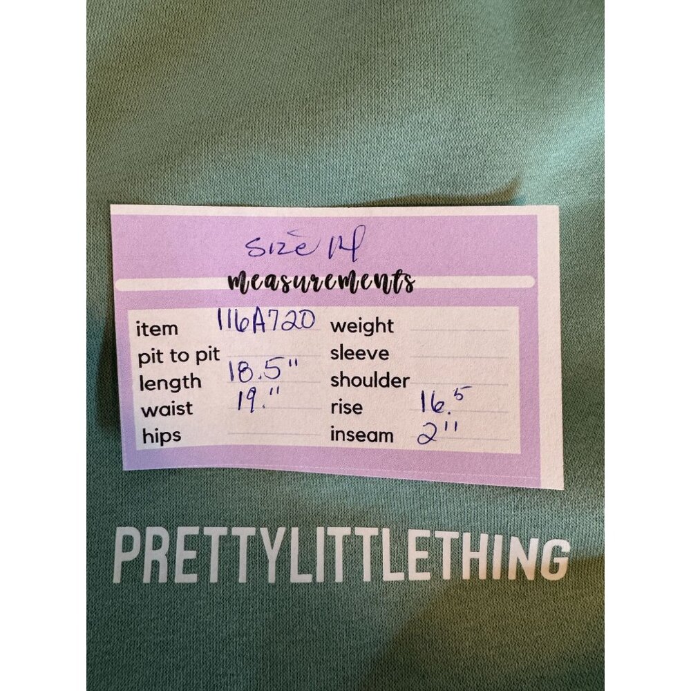 2/$30 NWT PrettyLittleThing Plus Size 14 Sage Green Pocket Sweat Shorts - Picture 11 of 14